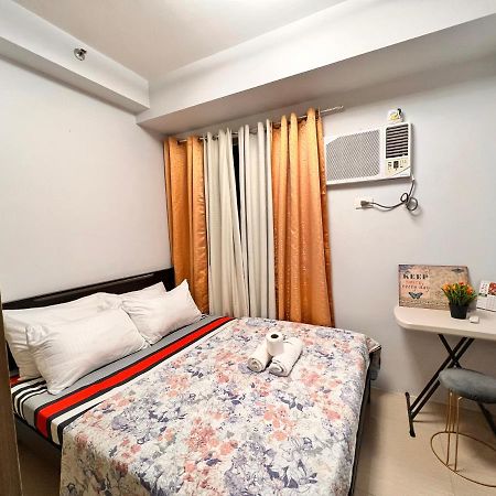Yam Staycation Shore Residences Manila Kültér fotó