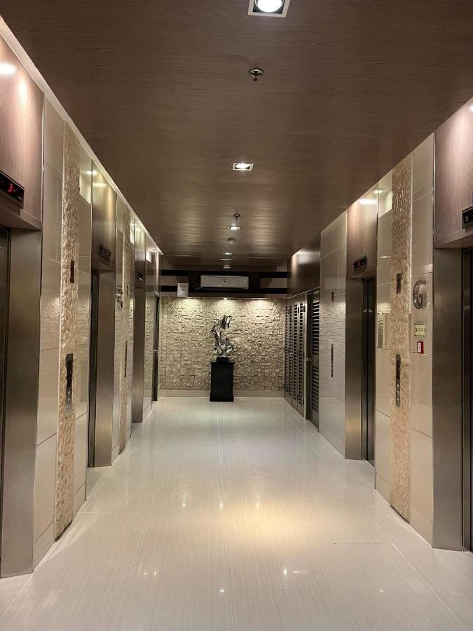 Yam Staycation Shore Residences Manila Kültér fotó