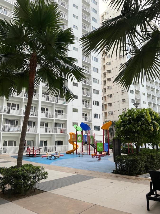 Yam Staycation Shore Residences Manila Kültér fotó